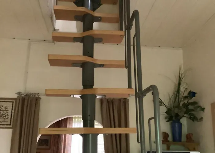 Separate Schoene Inclusive Parkplatz 公寓