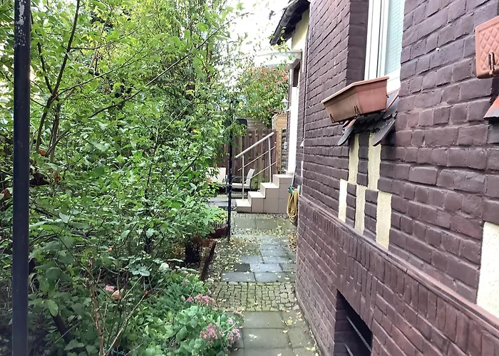 Separate Schoene Inclusive Parkplatz 埃森