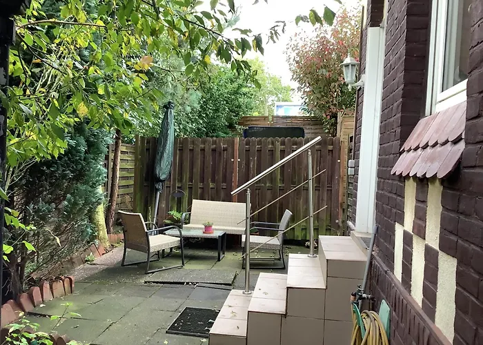 Separate Schoene Inclusive Parkplatz * 埃森